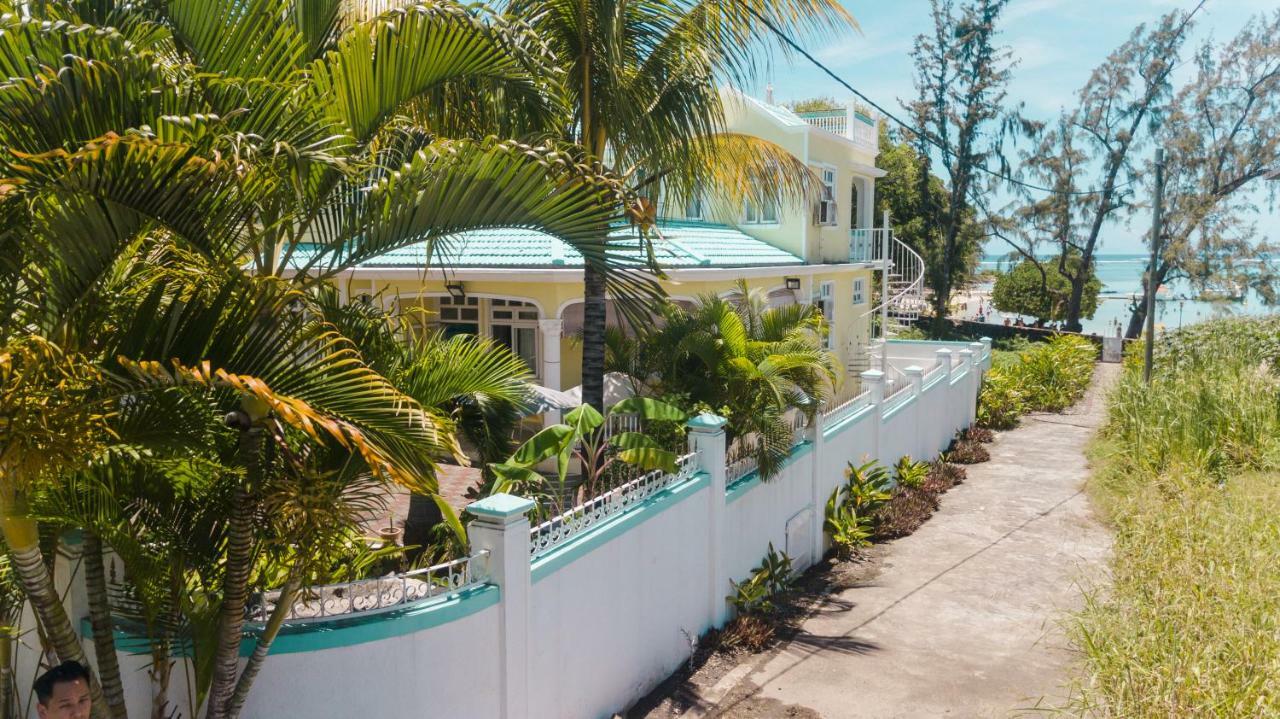 Villa Bella Charming Beachfront Guesthouse Blue Bay Zewnętrze zdjęcie